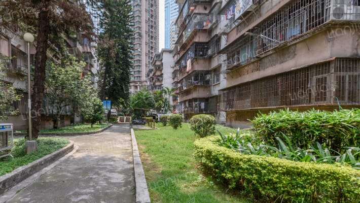 华强住宅区外景图