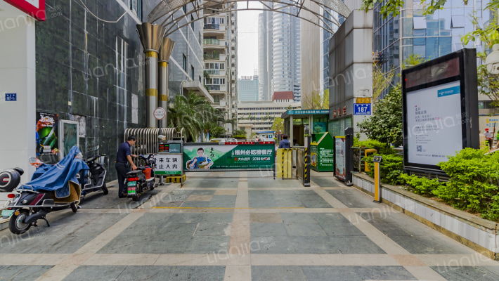 城市之光外景图