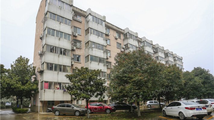 江苏医药职业学院东家属区外景图