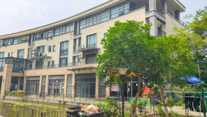 星星港湾花园游月坊外景图