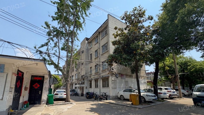 防疫站家属院外景图