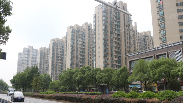 南岸晶都花园外景图