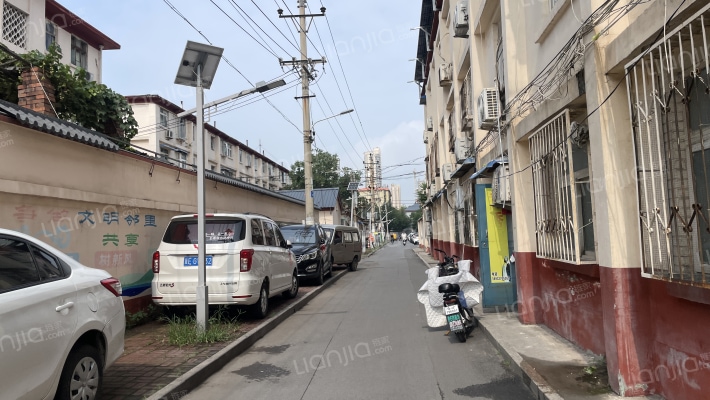钢运胡同外景图