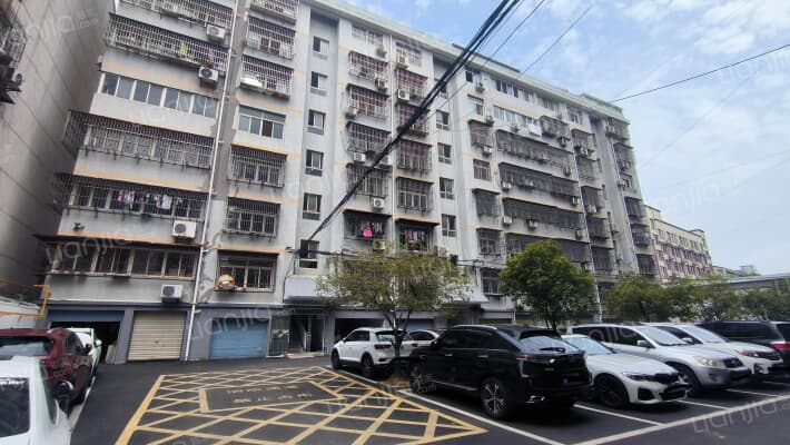 博林福花园外景图