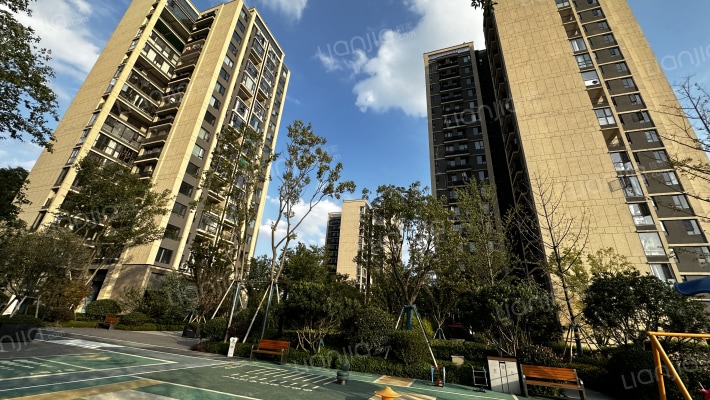 龙湖景粼天著好城时光外景图