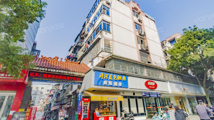 搬运新村外景图