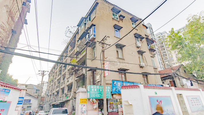 煤建宿舍外景图