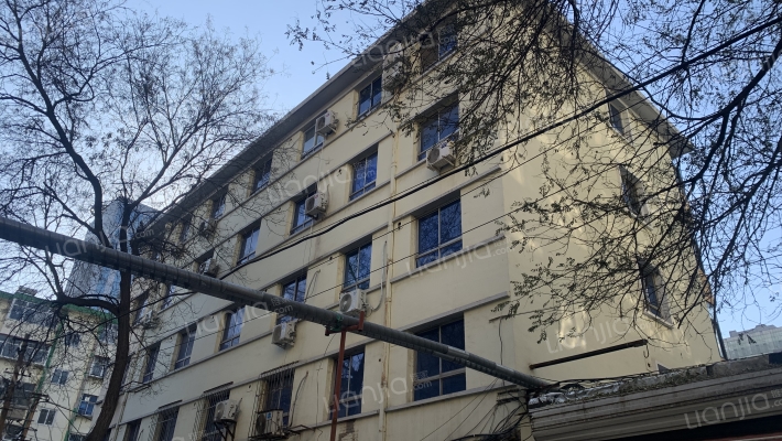 隆盛路网通宿舍外景图