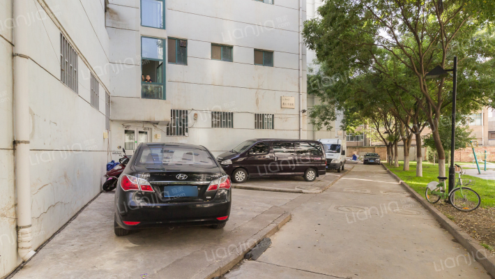 兰新（南区）外景图