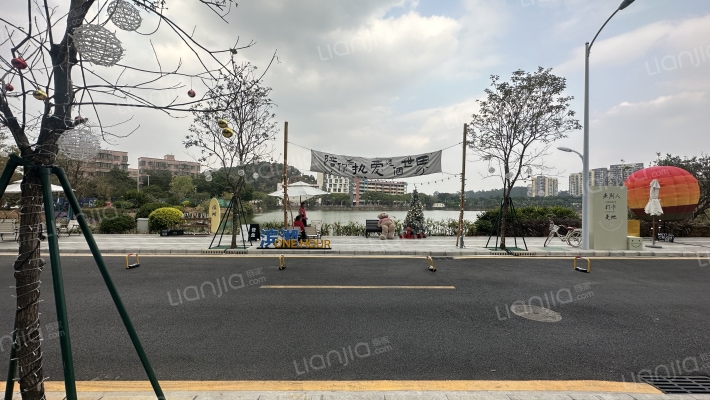 美的滨湖学府外景图