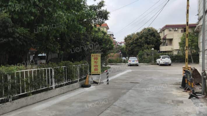 顺兴大厦外景图