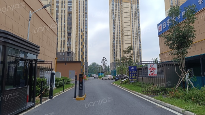 建投金秋苑D区外景图