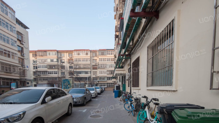 水蓝花园外景图