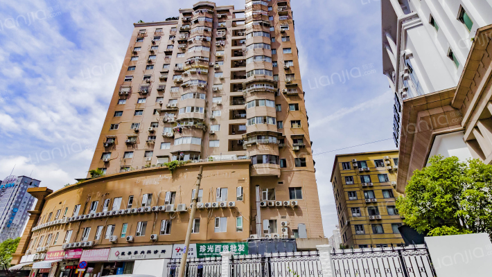 泰安大厦外景图