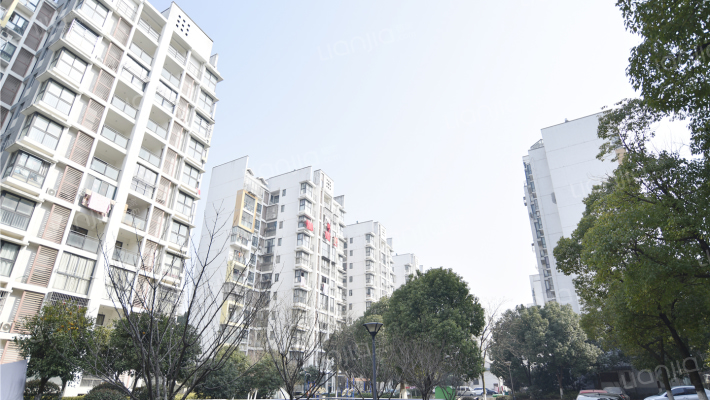 湖山湾家园B区外景图