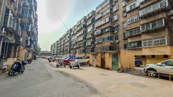 五马住宅区外景图