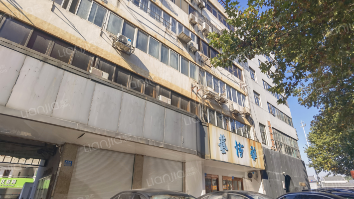 君巫路153号外景图