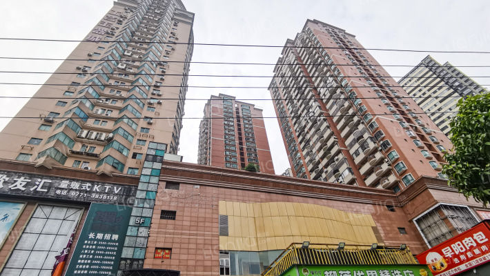 太阳广场外景图