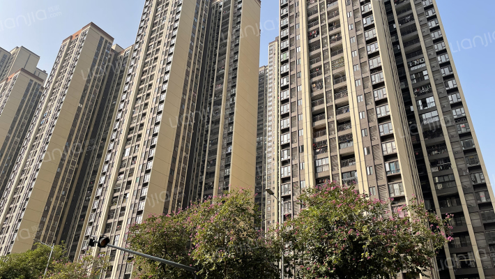 绿地璀璨家园1期外景图