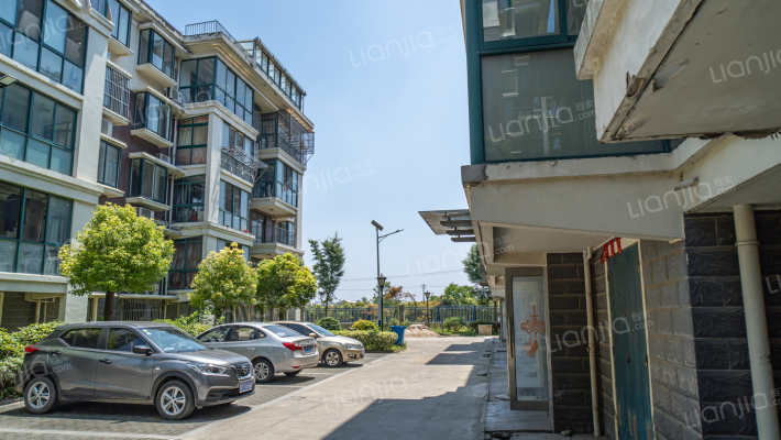 中腾世纪苑外景图