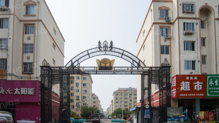 宝湾花园外景图