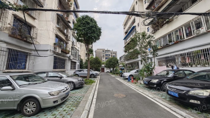 万春东路65号院外景图