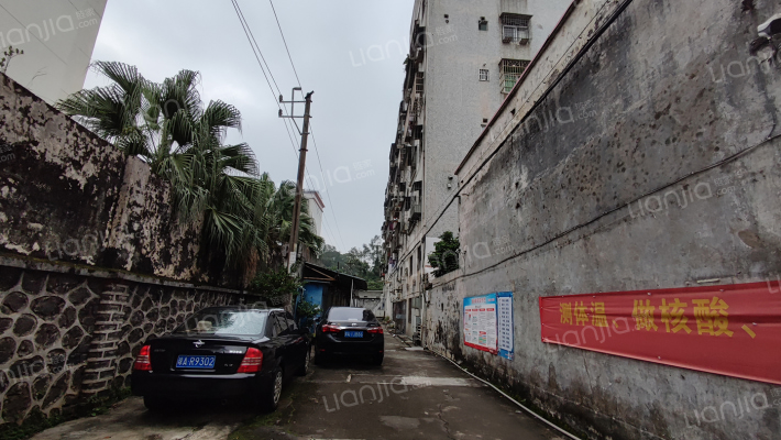 汽车检测小区外景图