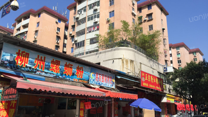 银威花园外景图