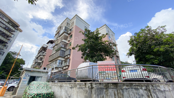 莲塘供水住宅楼外景图