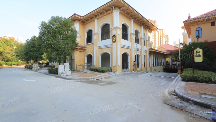 建屋芳洲外景图