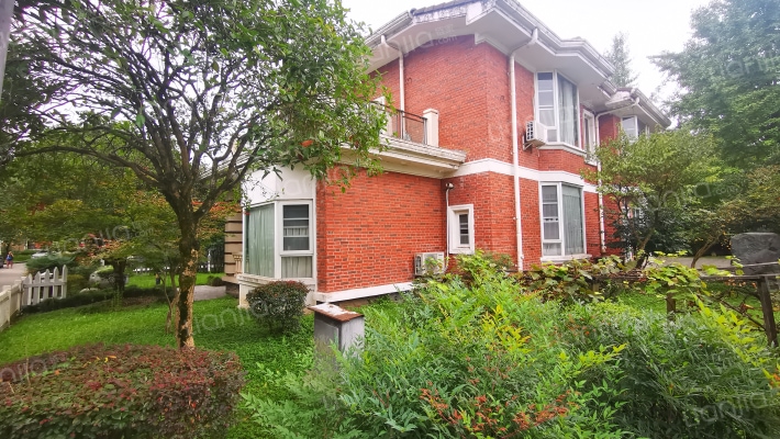 高尔国际2期外景图