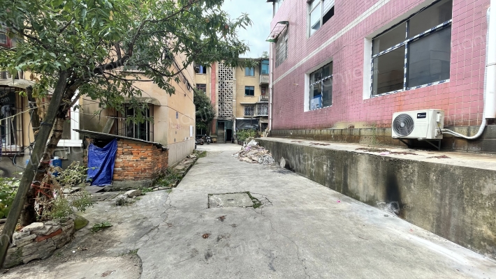 甘荫塘菊花洞路社区外景图