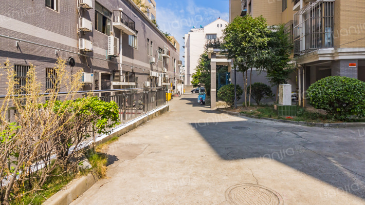 凯金世家花园外景图