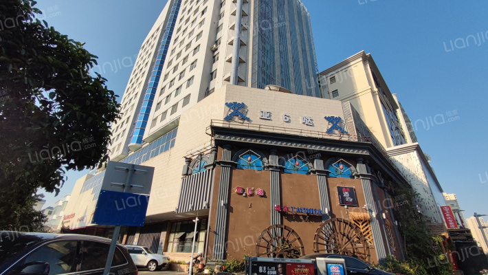 中航大厦外景图