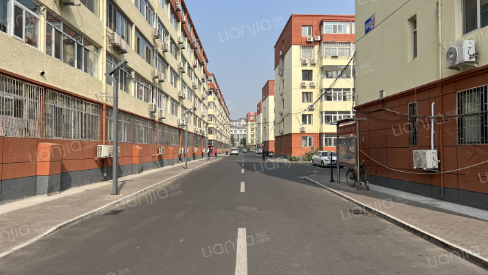 清和园甲区外景图