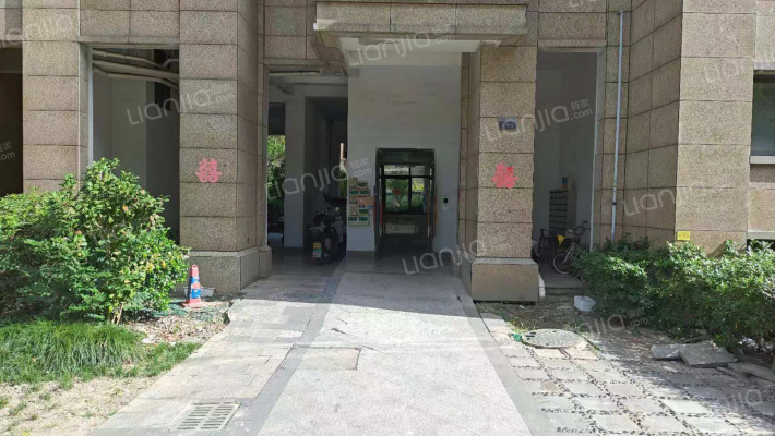 水汀人家外景图