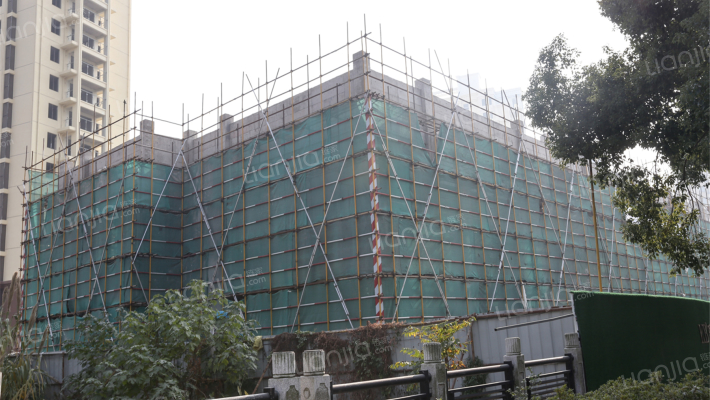 观源河畔外景图