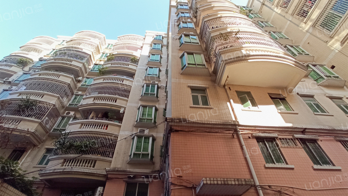 富景花园外景图