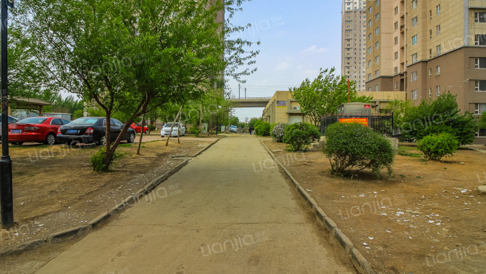 信达•东湾半岛第四区外景图