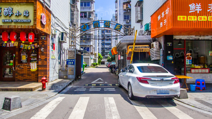 中特锦苑外景图