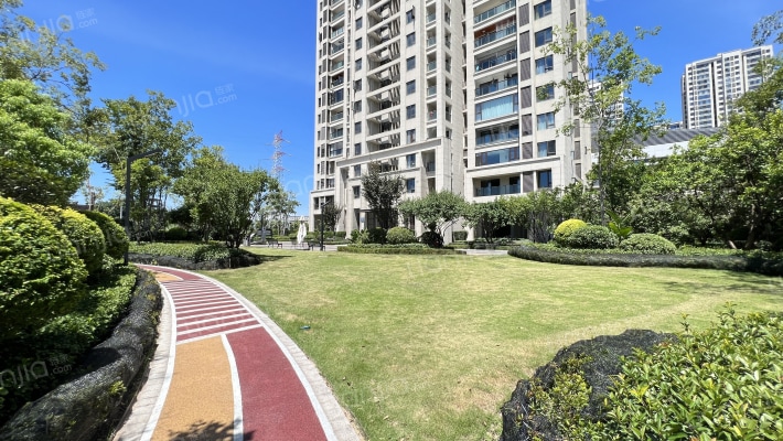 江山云著A区外景图