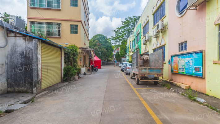 圣堂三街2号外景图