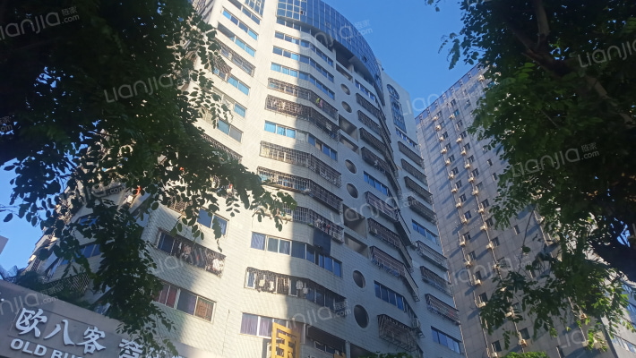 国安大厦外景图