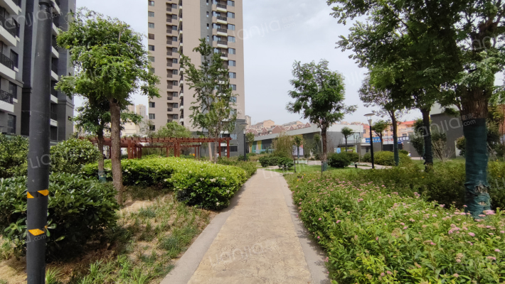 迪臣世博广场外景图