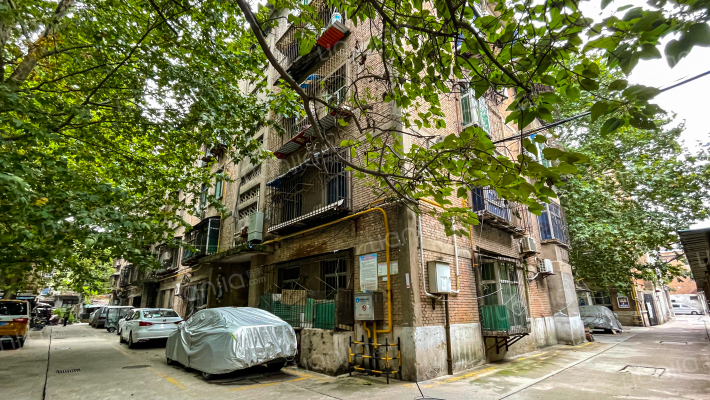 西安市法院家属院外景图