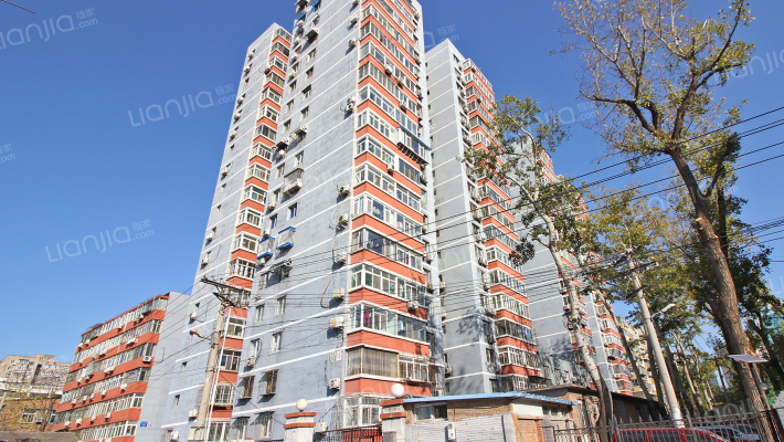 和平街十四区外景图