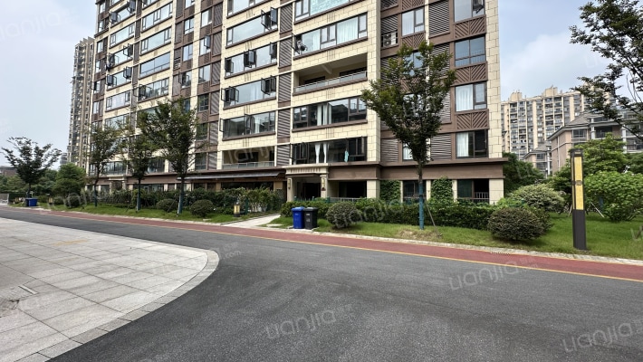 翡翠壹号院外景图