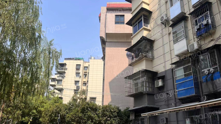 青松社区外景图