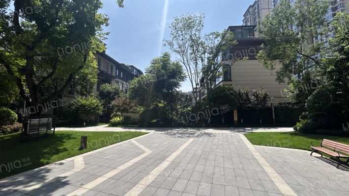 龙湖碧桂园天宸原著外景图