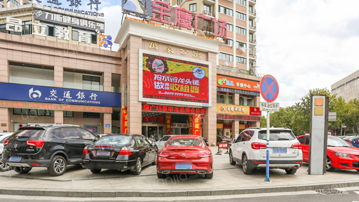 万豪公寓外景图